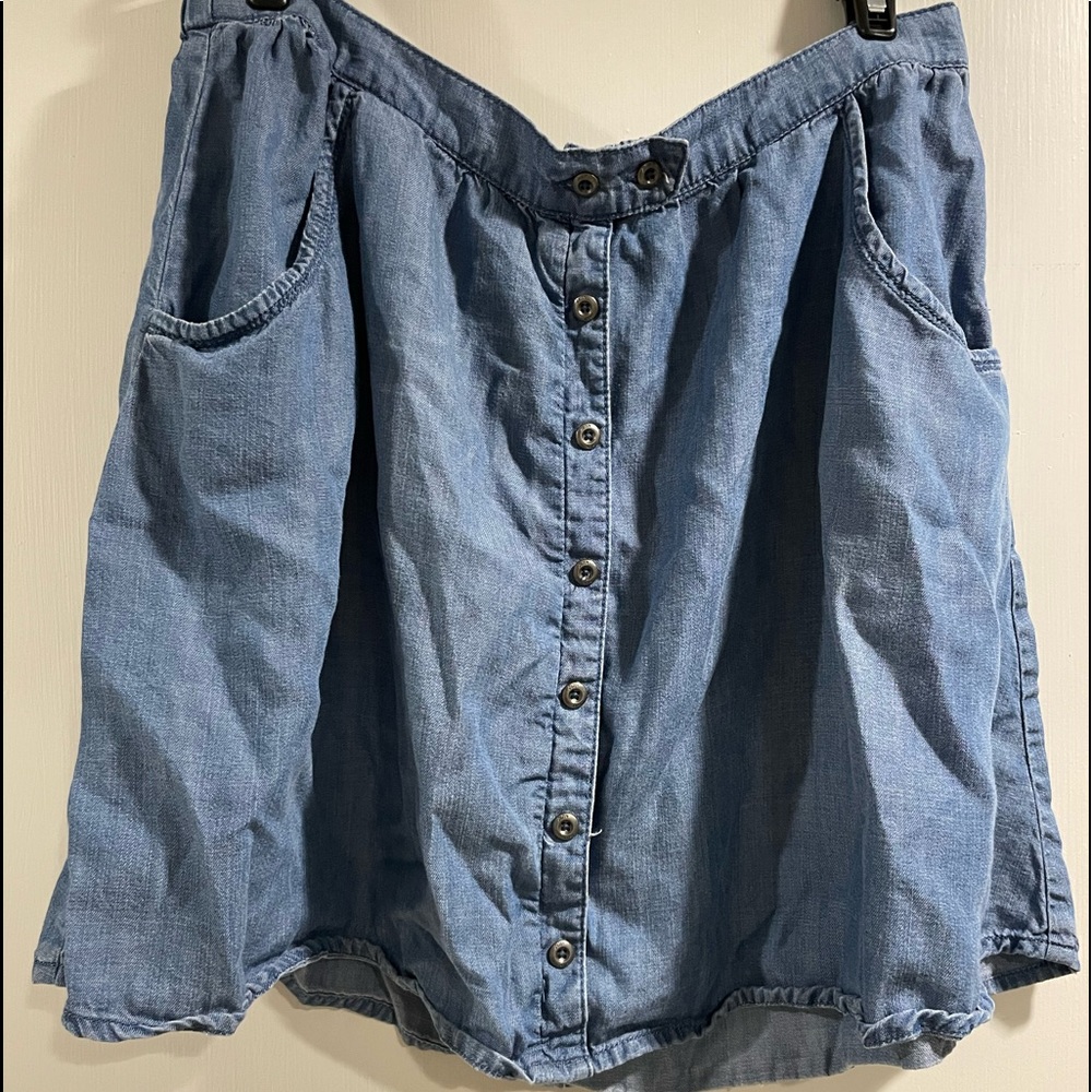 Jolt Jean skirt cotton button up